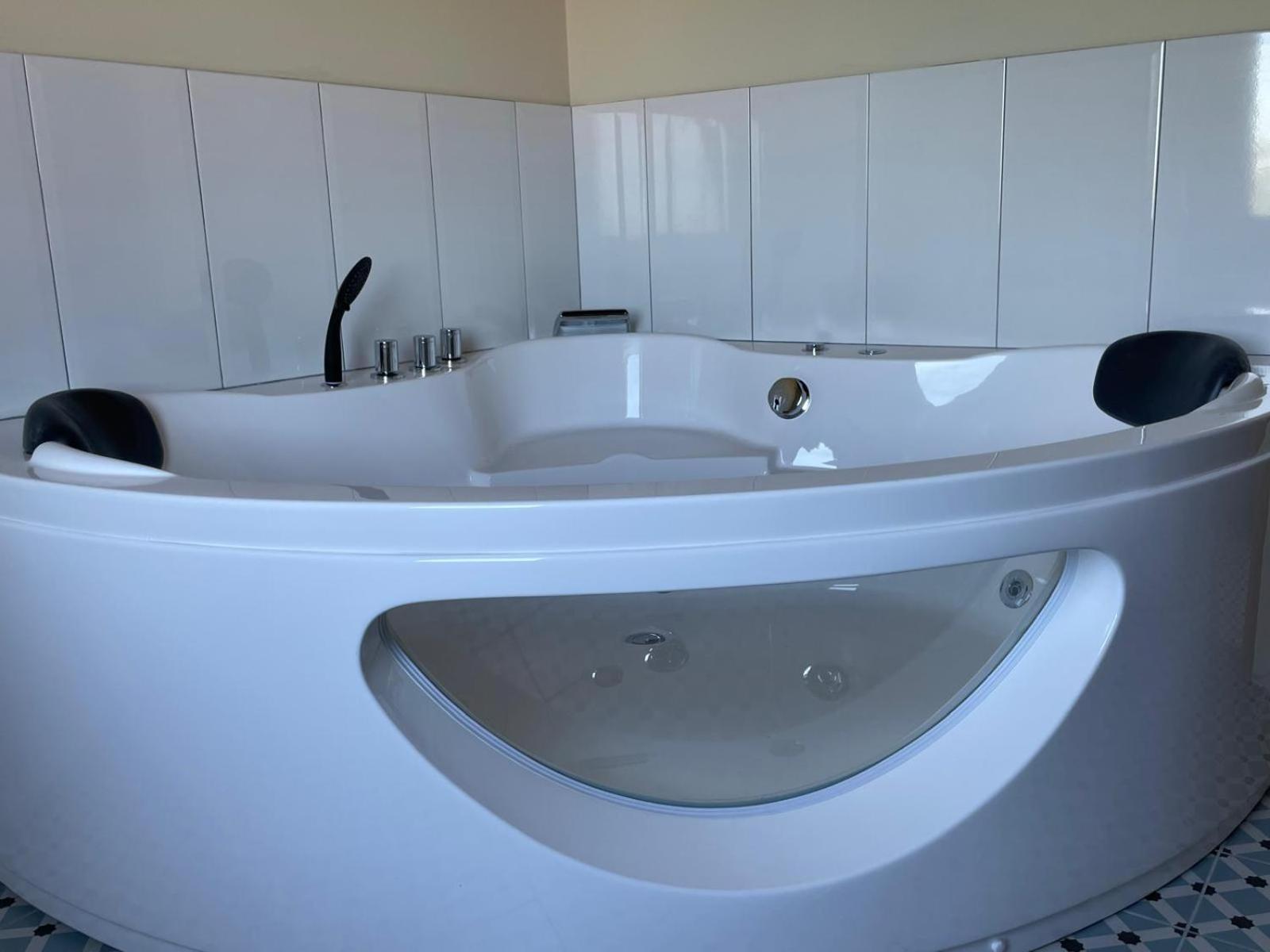 Casita Independiente Y Tres Apartamentos Con Piscina Ladeira Playa 바이오나 외부 사진