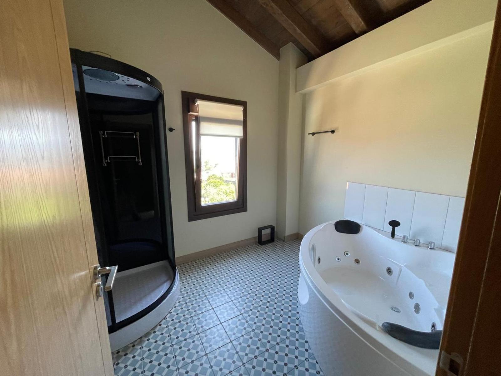 Casita Independiente Y Tres Apartamentos Con Piscina Ladeira Playa 바이오나 외부 사진