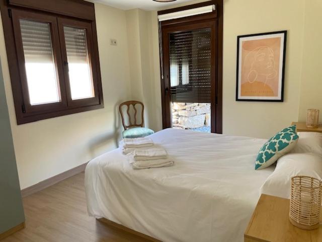 Casita Independiente Y Tres Apartamentos Con Piscina Ladeira Playa 바이오나 외부 사진