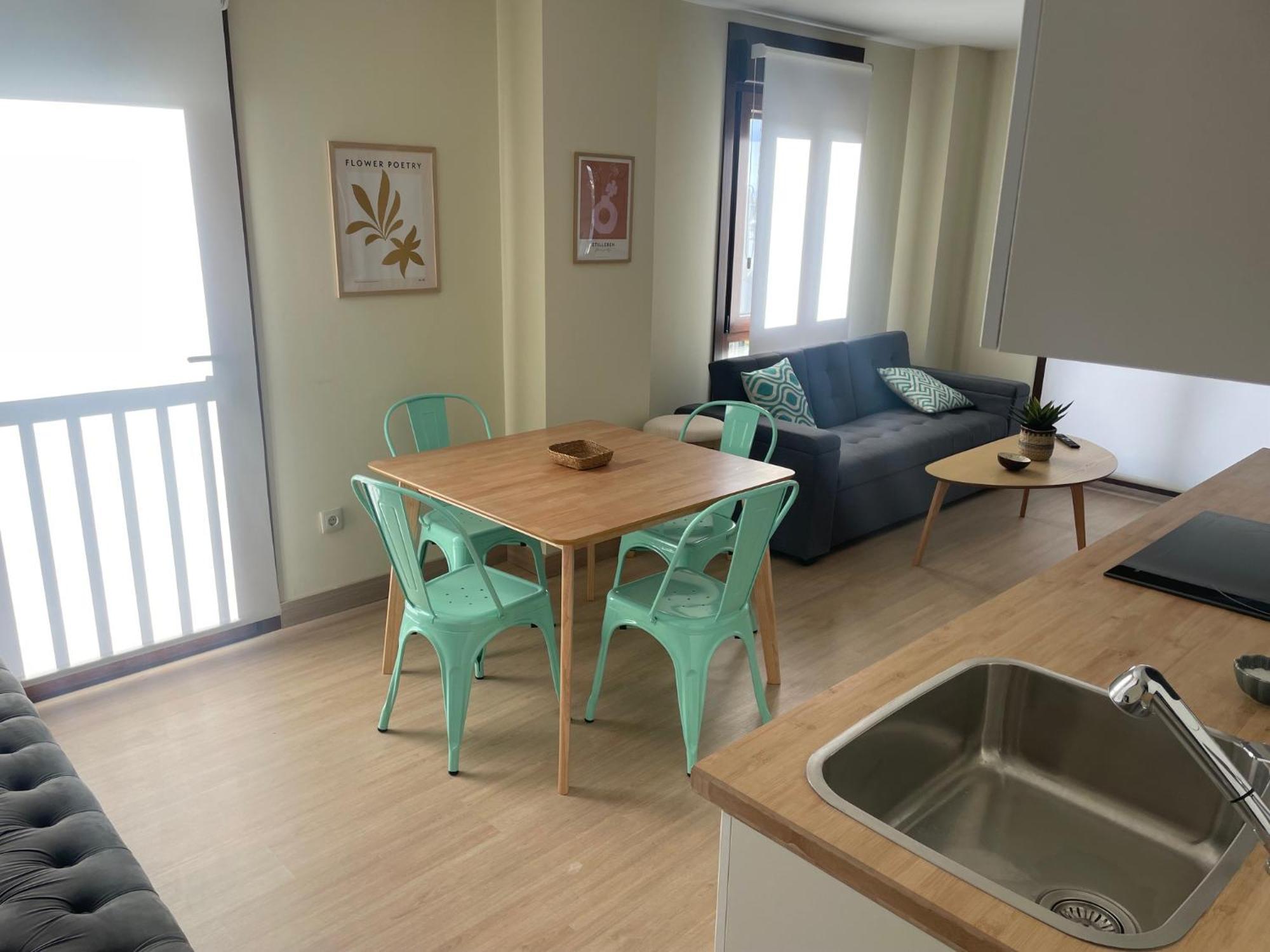 Casita Independiente Y Tres Apartamentos Con Piscina Ladeira Playa 바이오나 외부 사진
